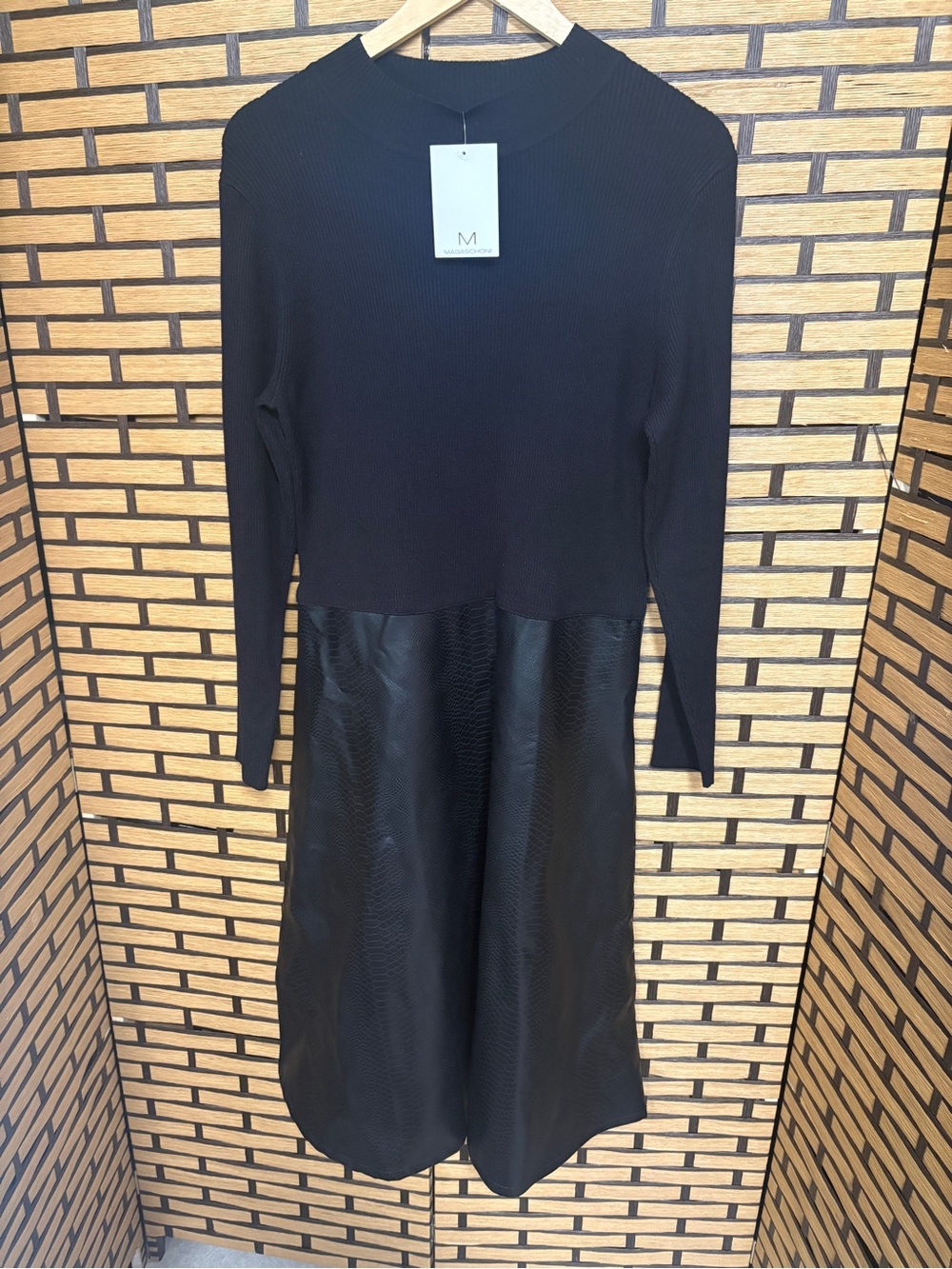 Magaschoni black dress size XL